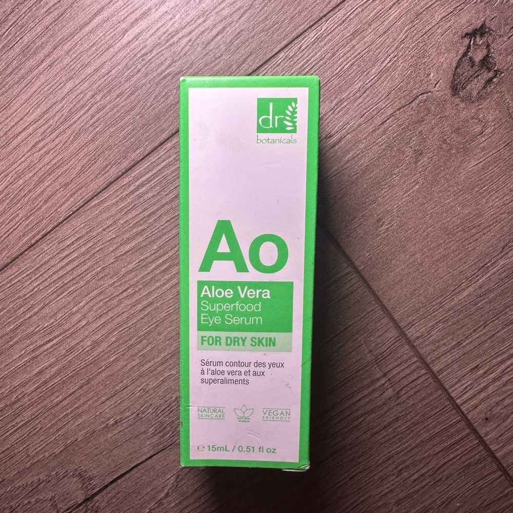 Ao Aloe Vera Superfood Eye Serum, Brand new